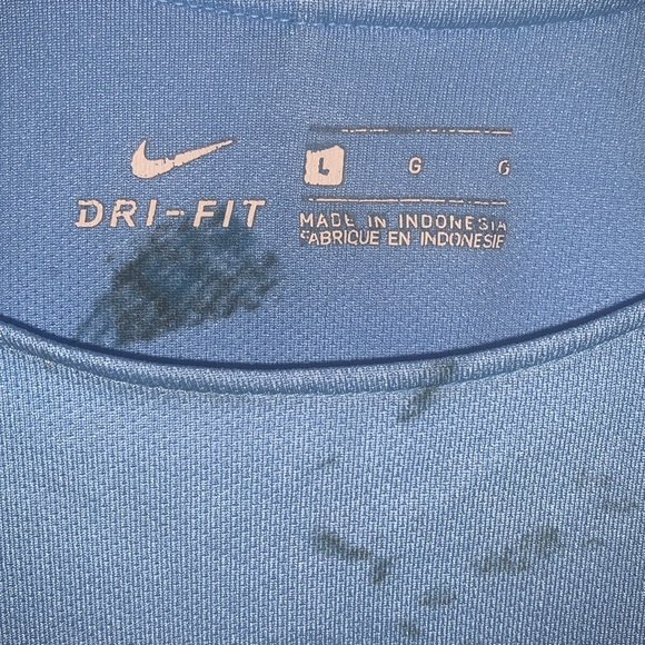 Manchester City 17/18 Champions Jersey - Picture 4 of 5